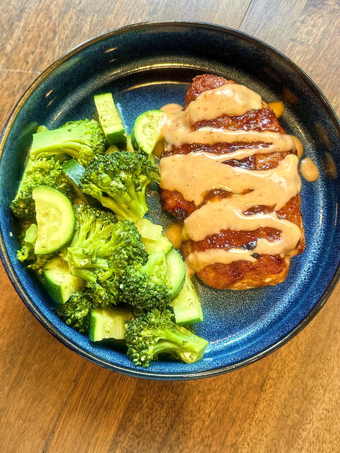 Firecracker Meatloaves with Broccoli and Zucchini