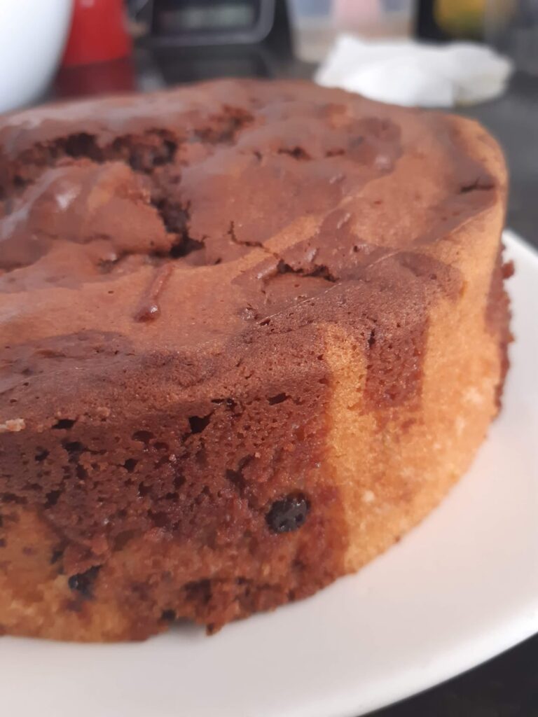 Homemade vainilla - chocolate cake