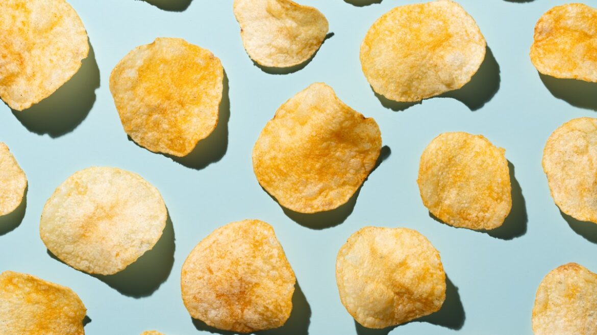 Ultra-processed foods ‘contribute to 18,000 early deaths a year’ Ultra-processed foods ‘contribute to 18,000 early deaths a year’