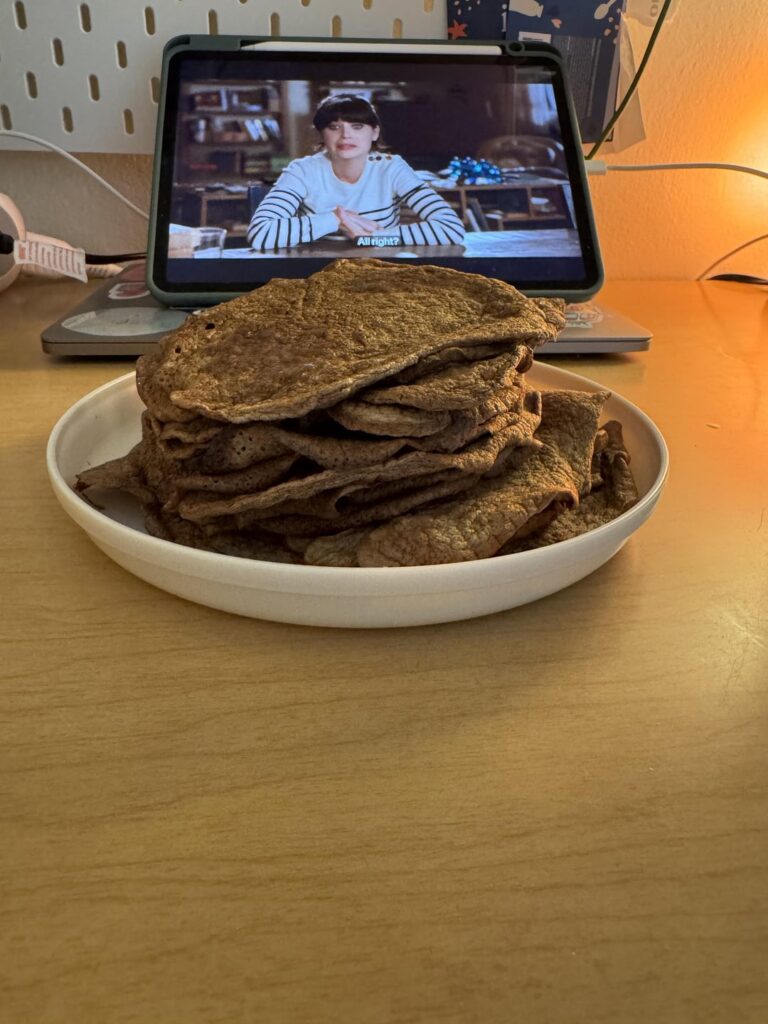 down bad pancakes ~ 240 cal 38g protein