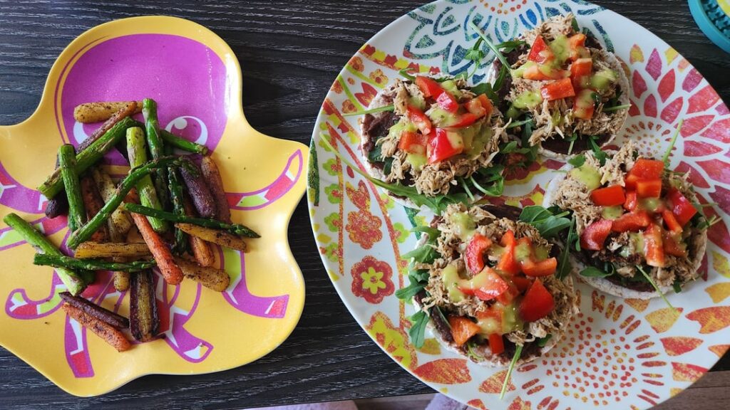 Rice Cake Tostadas 483cal, 45g protein