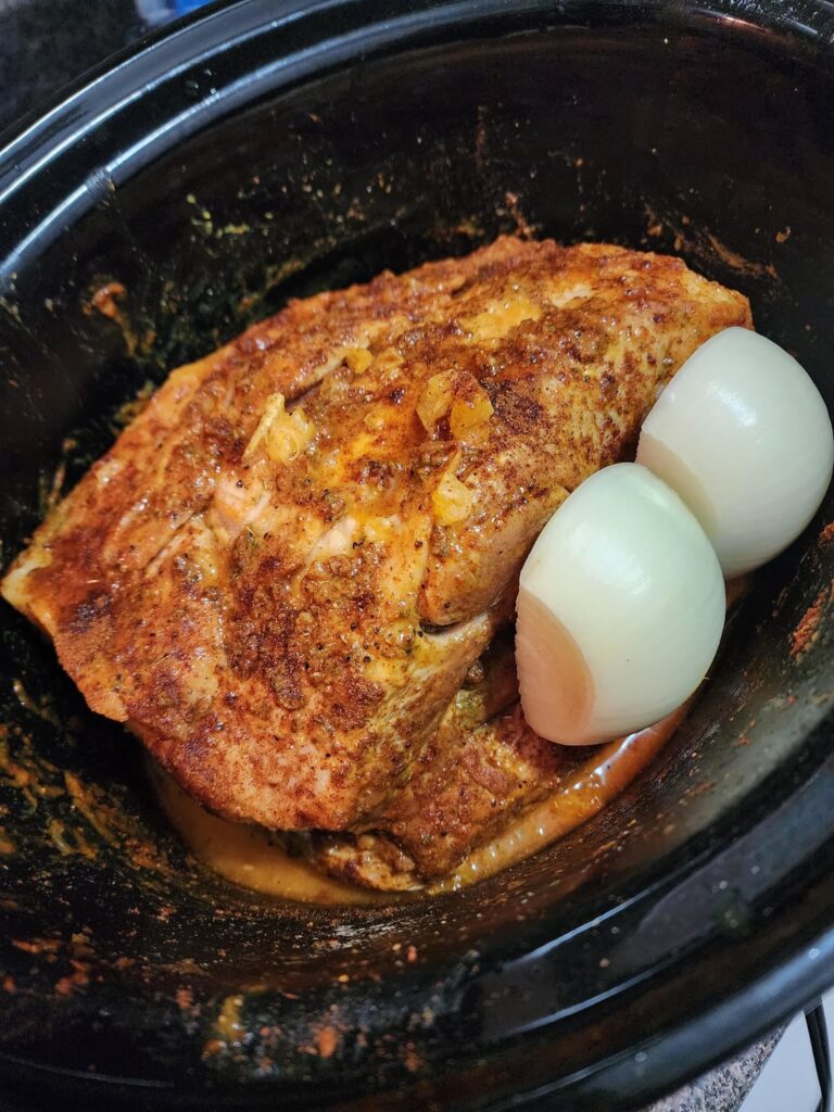 Shoutout to the guy who made me start carnitas at midnight Shoutout to the guy who made me start carnitas at midnight