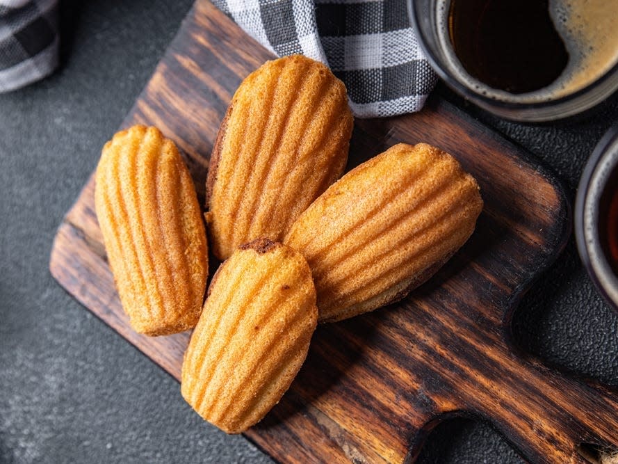Madeleine cookies