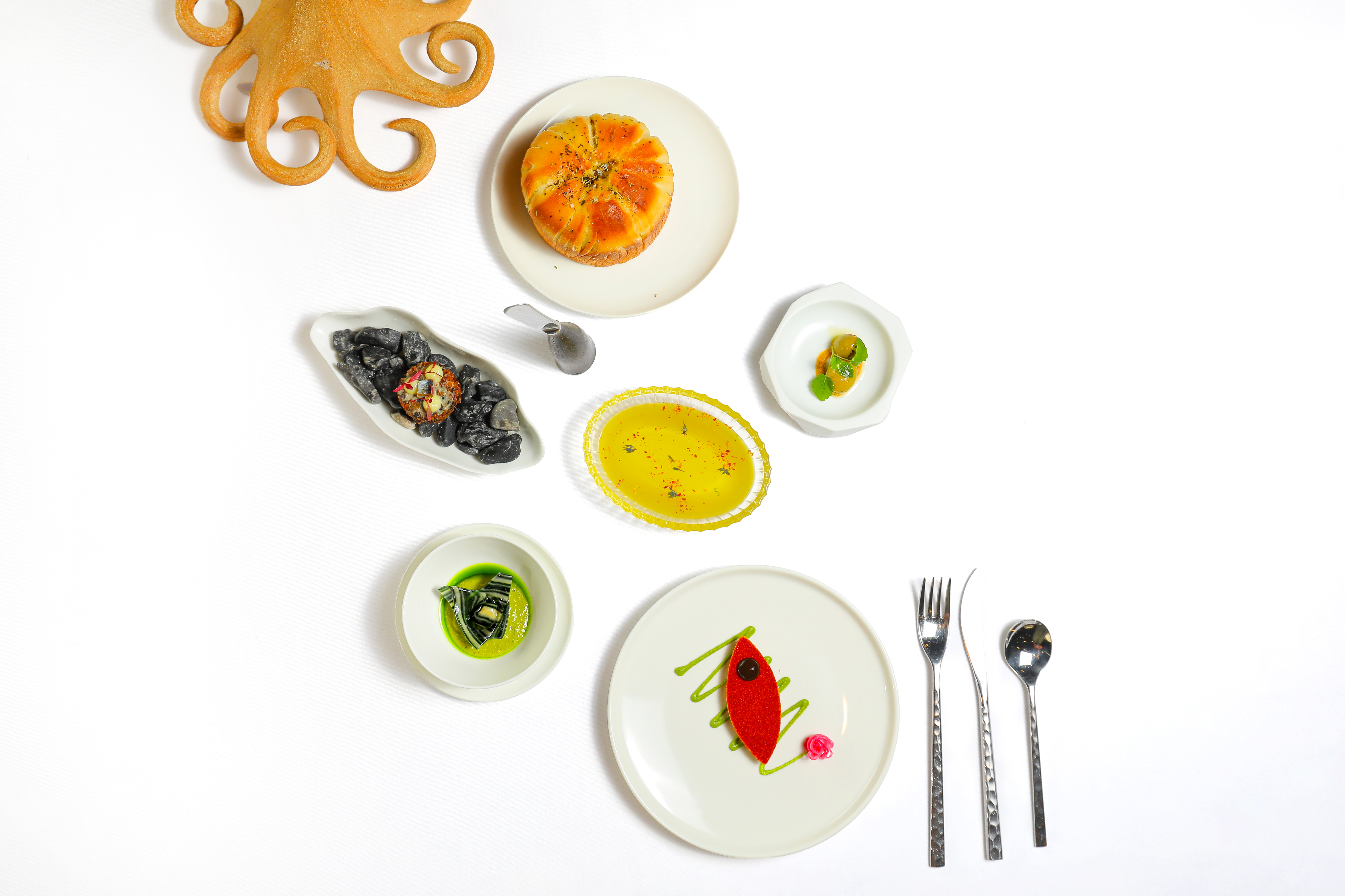 A colorful starter at Une Table, au Sud restaurant in Marseille. © Agence Le Petit Gastronome