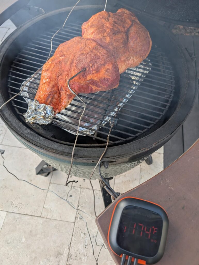 Pulled lamb leg on my GE.