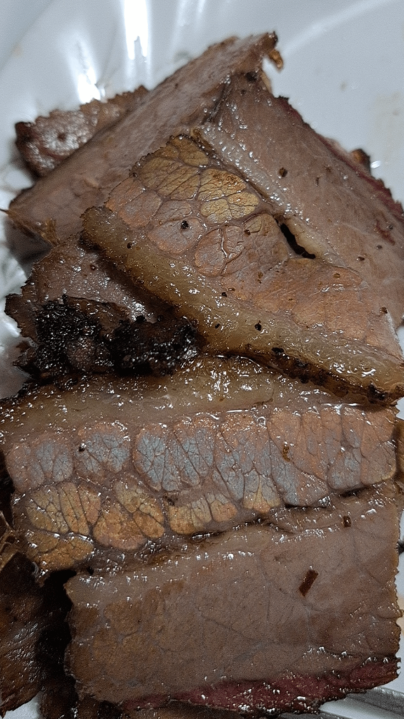 Smoked brisket and it was delicious! But why does it look like this 🫣