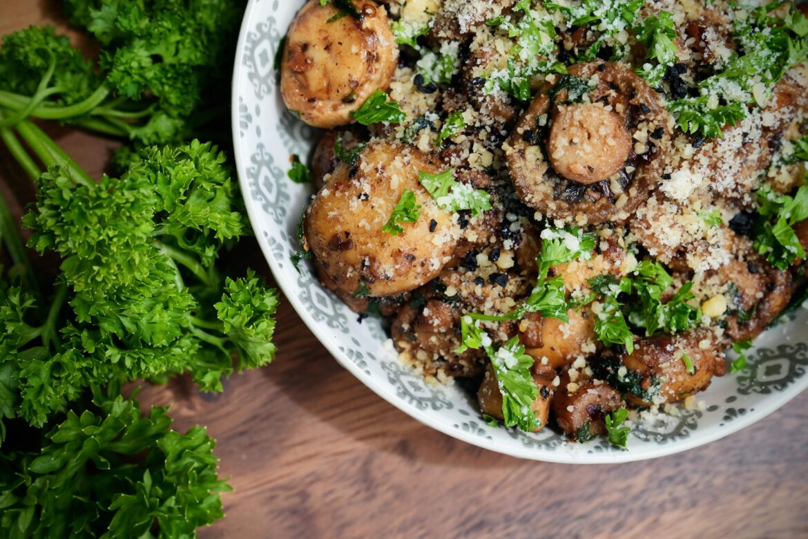 [OC] Garlic Butter Mushrooms with Parmesan