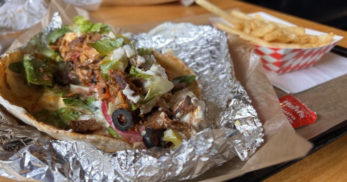 Medina Mediterranean Grill: Delicious food with one stinky downside | Lifestyles