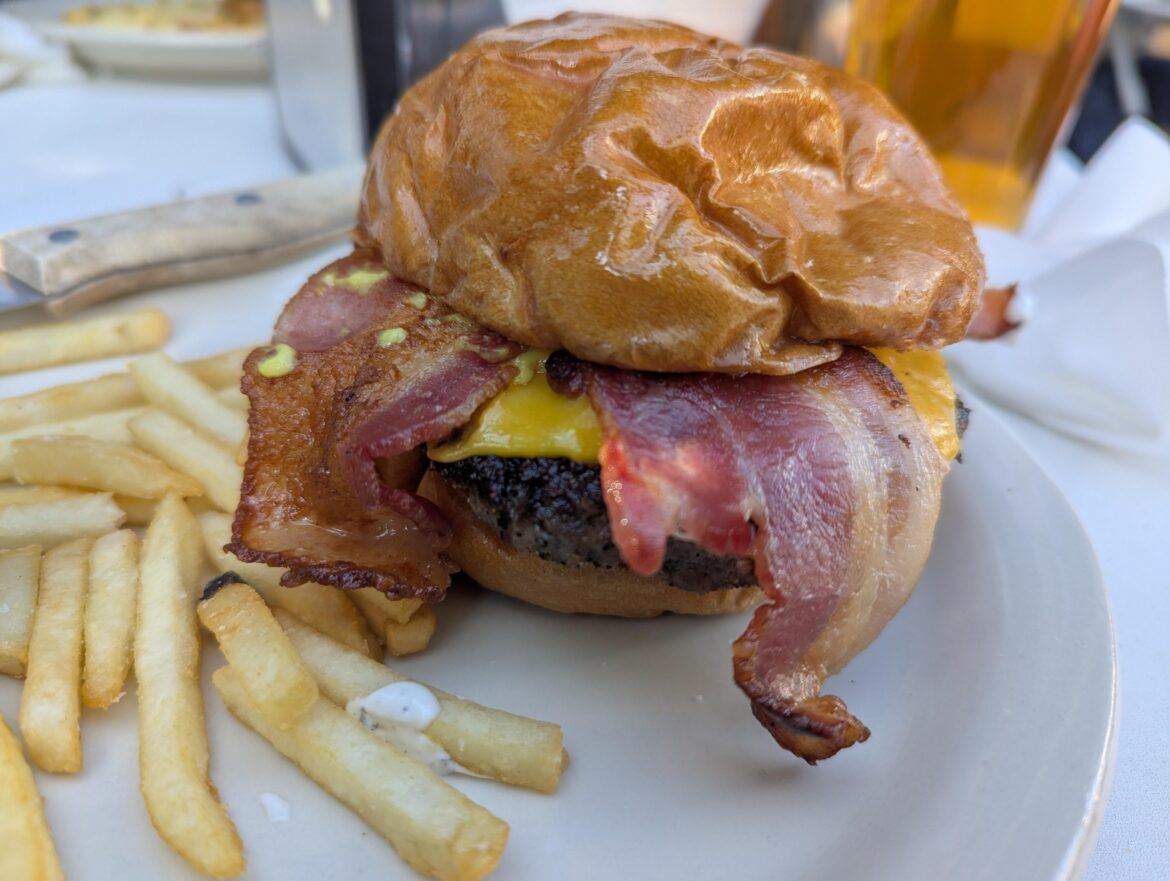 Bacon Cheeseburger at Lone Star Burger Bar; Portland OR