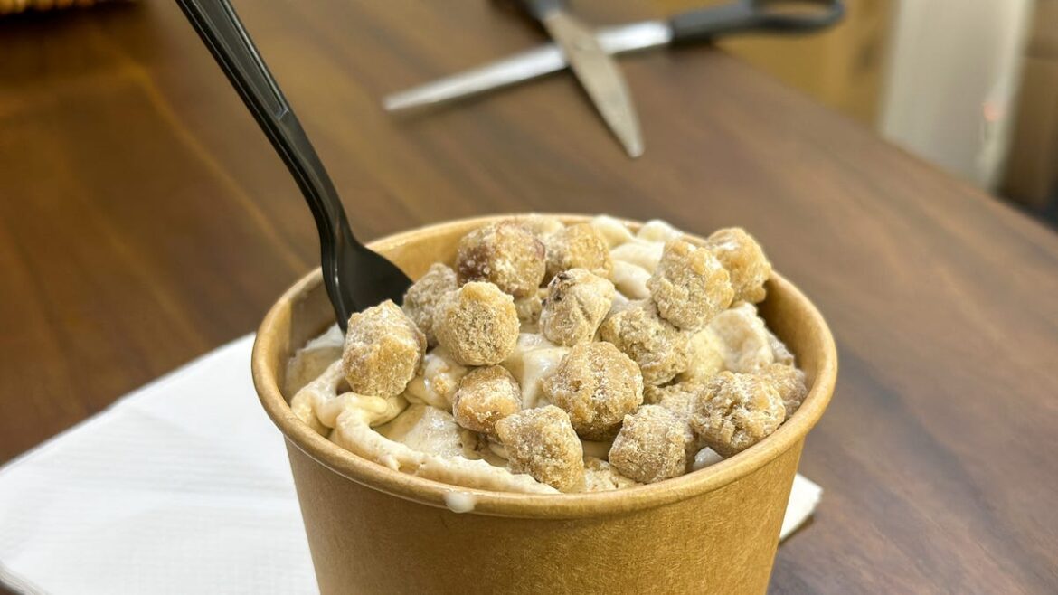 Beaver County ice cream shops locations, hours, special flavors