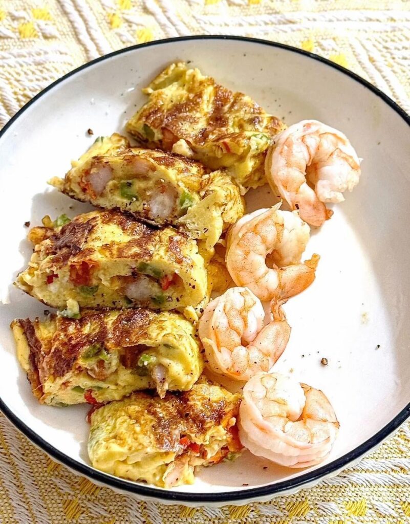 [homemade]Chicken and Egg Omelette with Shrimp.