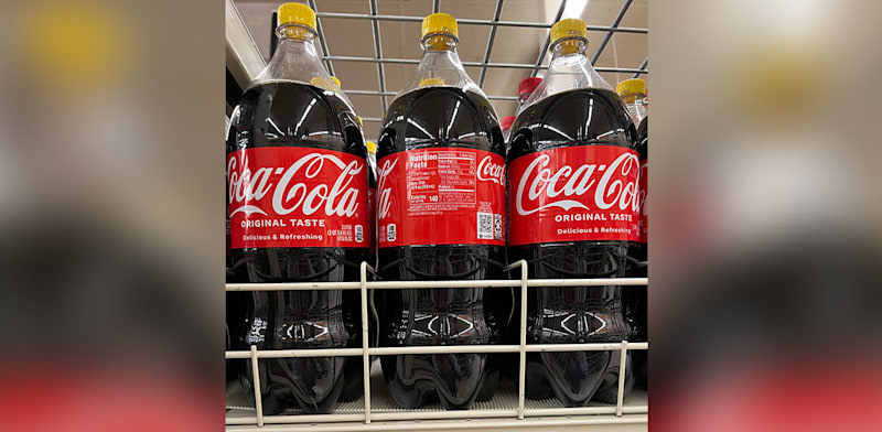 Why are yellow cap Coca Cola bottles different from all others? – Globes – Israel Business News Kosher for Passover Coca Cola bottles credit: social media