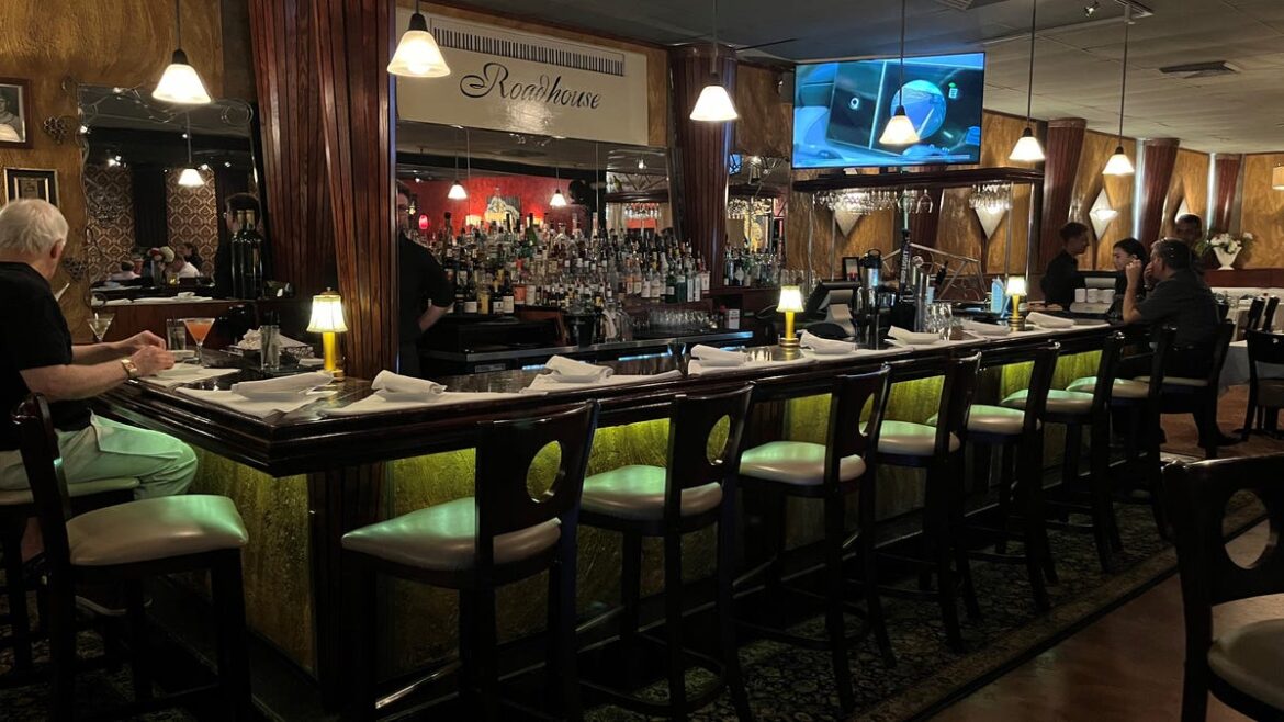 Roadhouse Cafe in south Fort Myers to close at the end of April