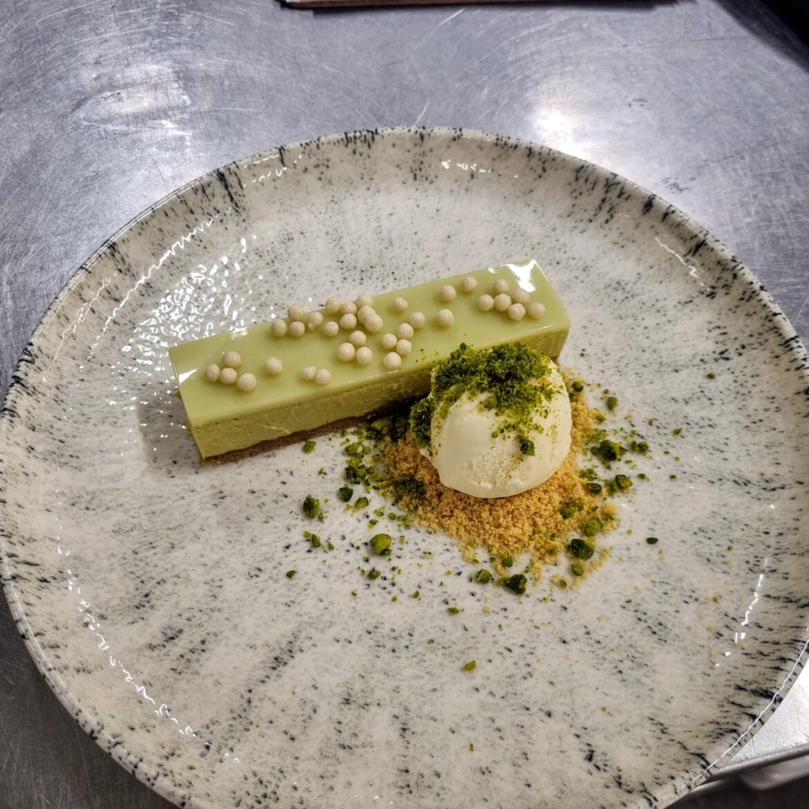 Pistachio and almond tart, feuilintine base, Pistachio and white chocolate ice cream