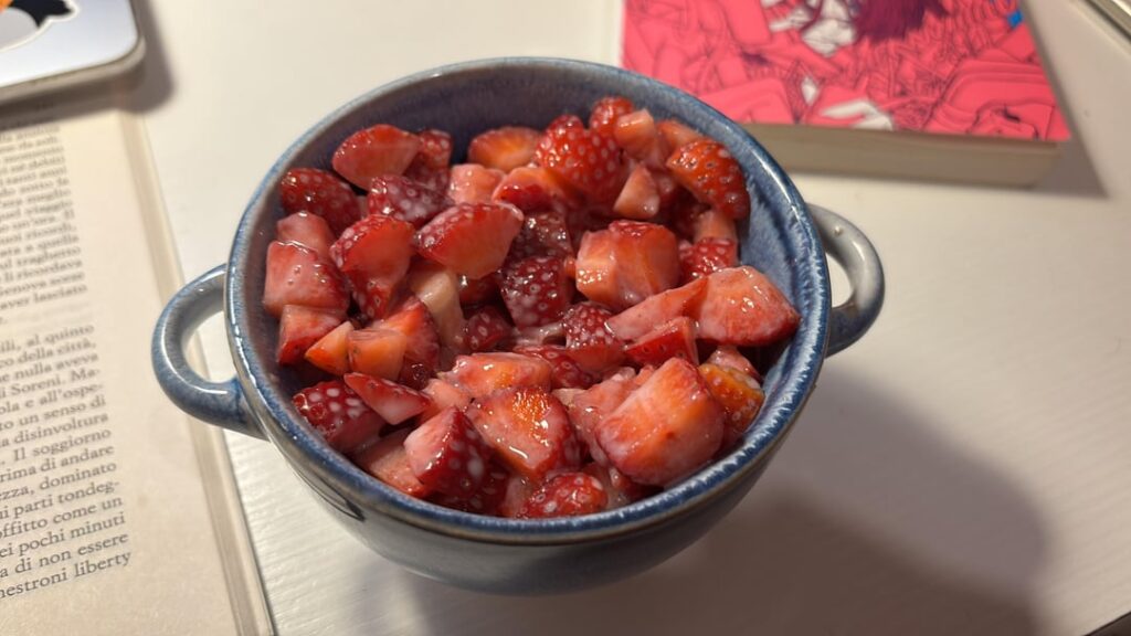 best meal ever! 200 cal. Strawberries w condensed milk