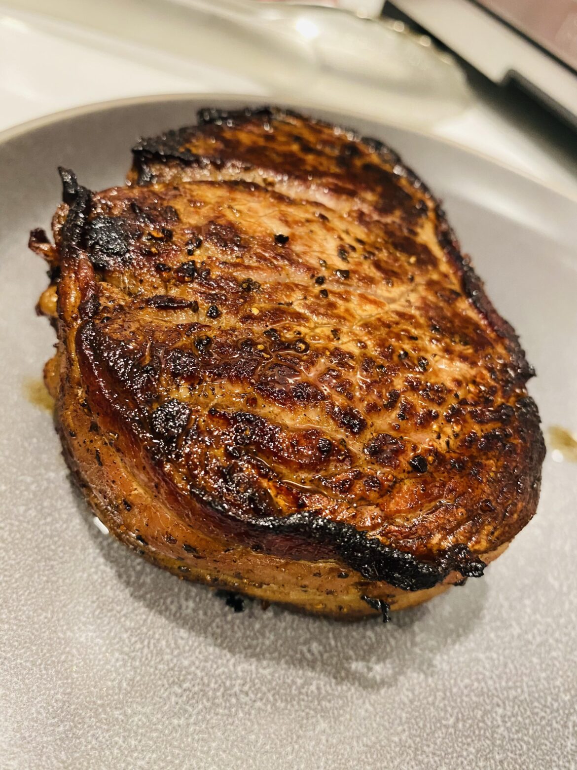 Bacon Wrapped Filet Mignon (Cast Iron)