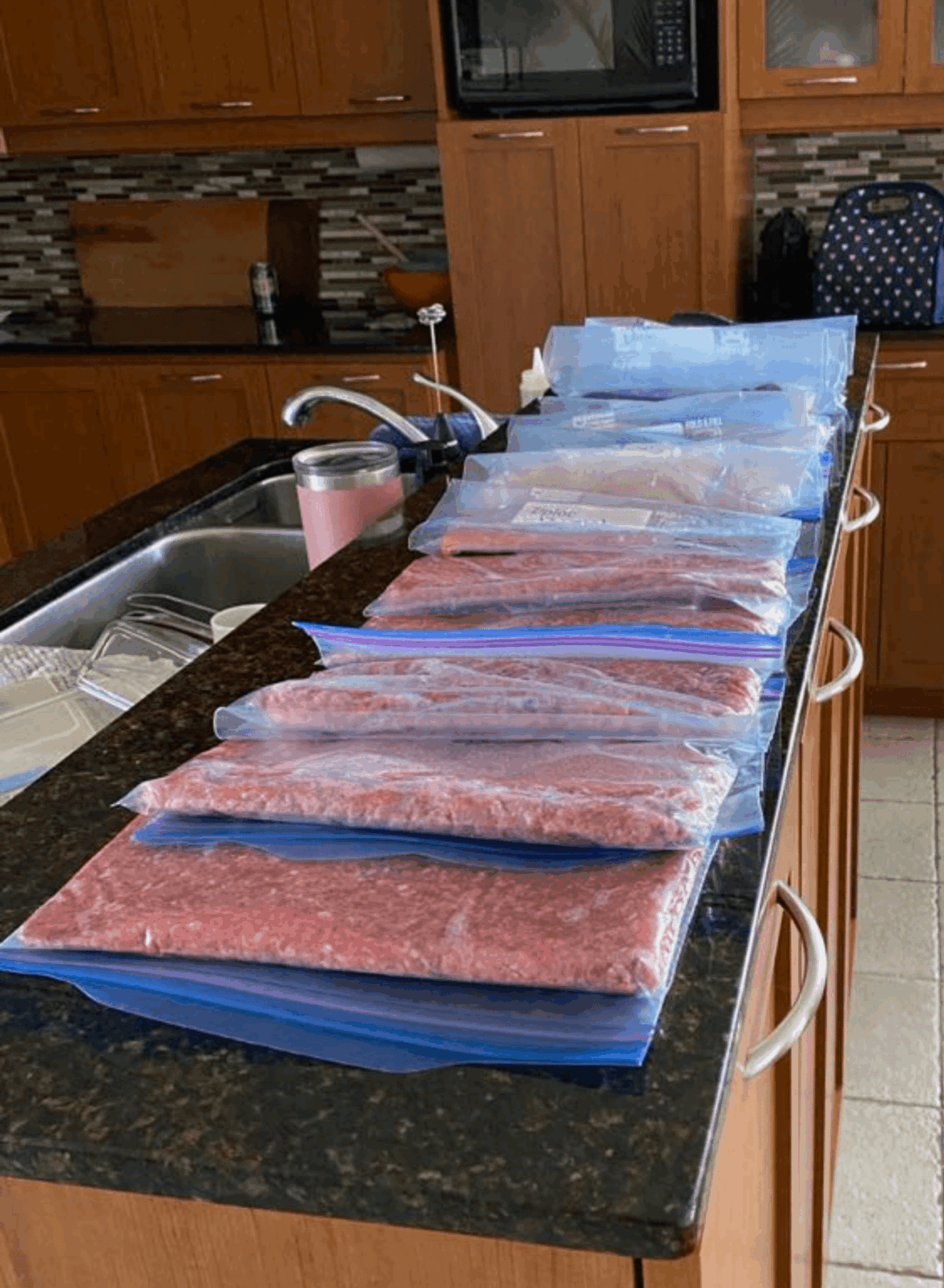 Ziplocks vs Vacuum Sealer for portioning frozen food