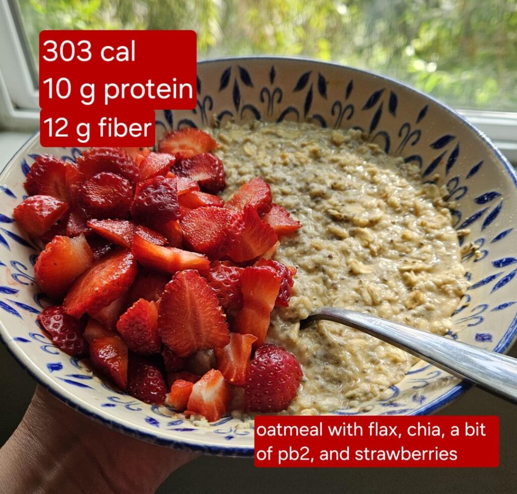 Full day with Thai food and a cocktail!! 1480 cal, 84 g protein, 27 g fiber