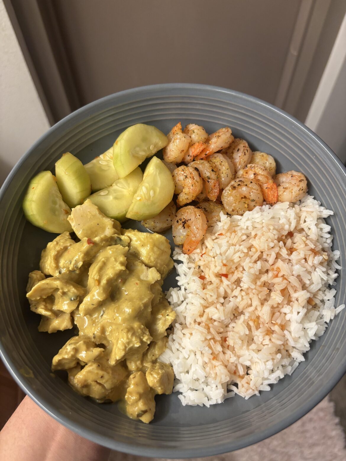 430 calories// 50g protein