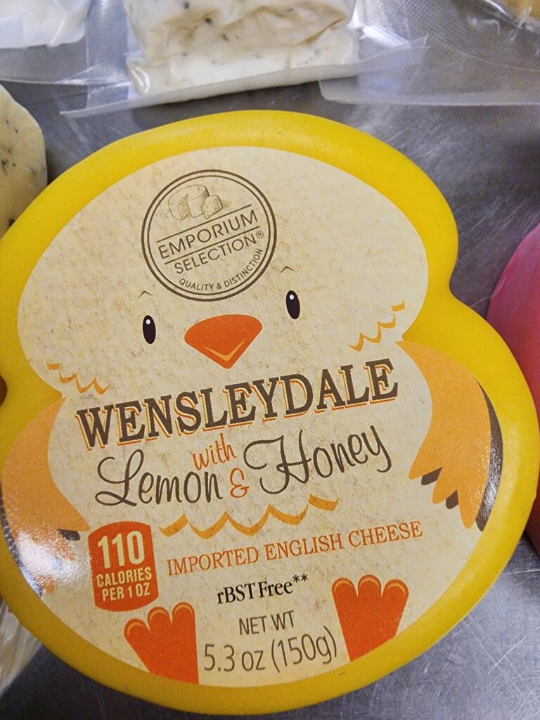 Any advice on cutting and serving Easter cheeses from Aldi?