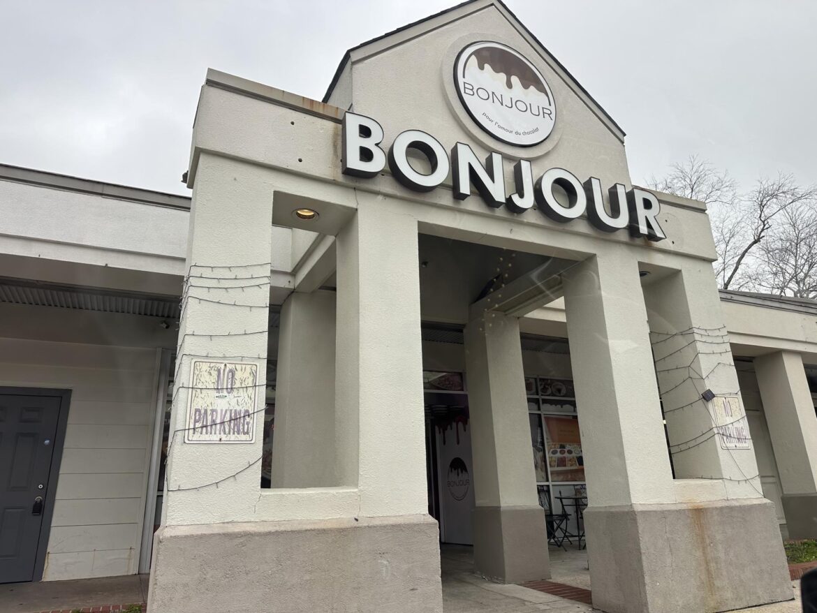 The Reveille Opinion Section tries Bonjour: An honest review, rating