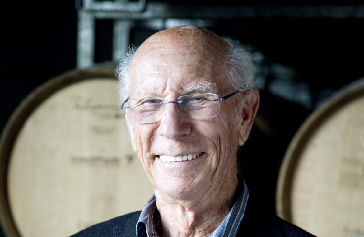 NZ 'wine giant' Peter Babich has died