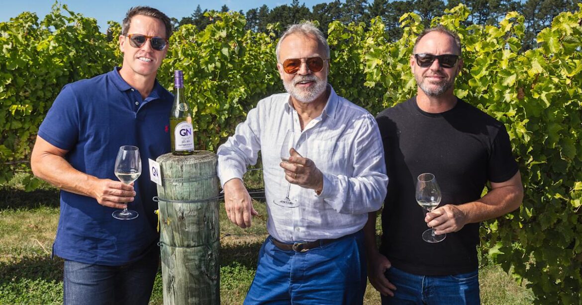 Graham Norton snapped picking grapes at Marlborough vineyard during first trip to NZ Graham Norton snapped picking grapes at Marlborough vineyard during first trip to NZ