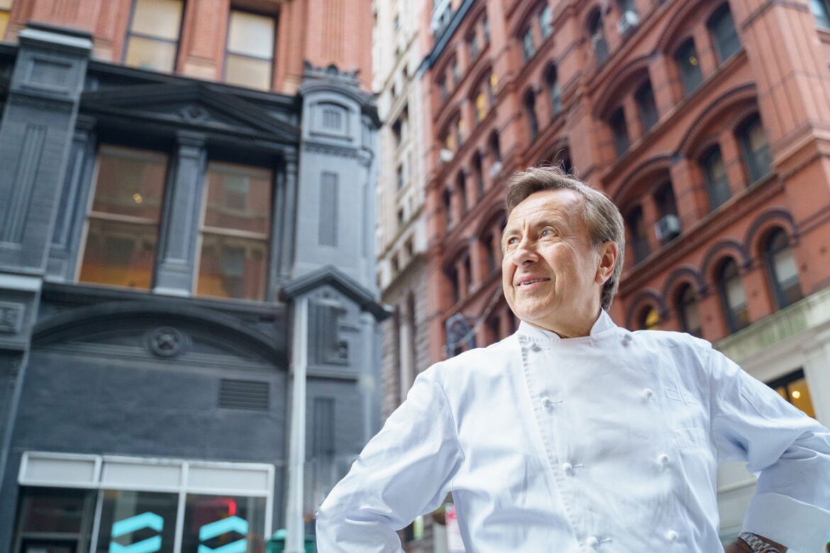 Daniel Boulud takes off: Star chef supplies exclusive menus to Air France