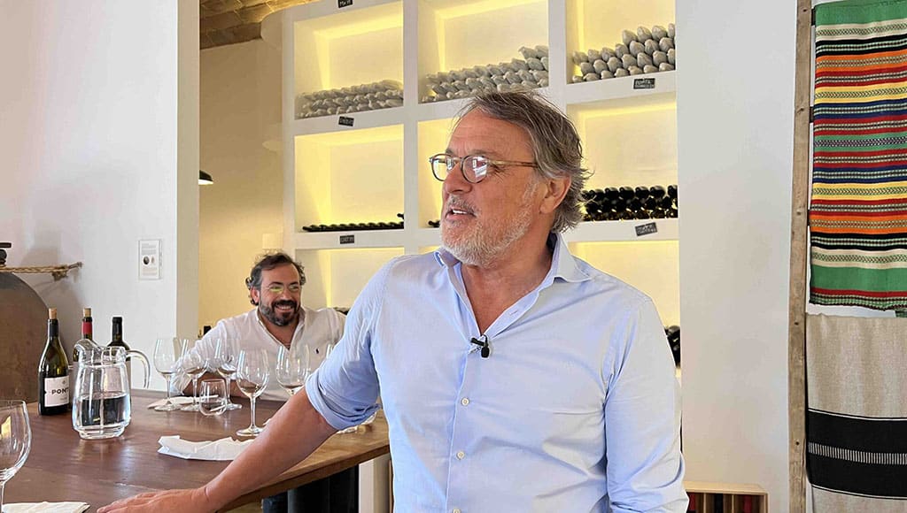 Iain Reynolds Richardson in the Mouchão tasting room with winemaker Hamilton Reis