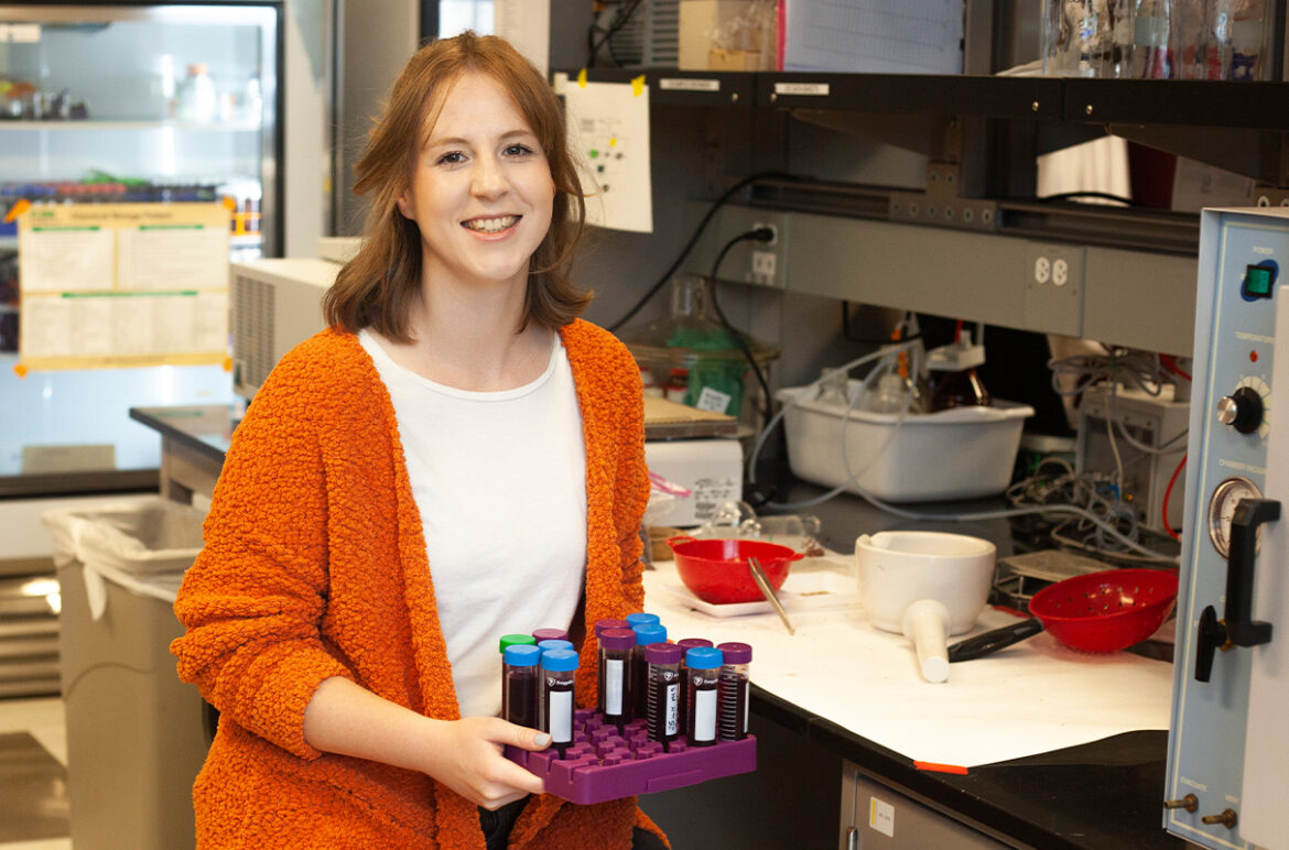 German visiting scholar studies red wine quality | WSU Insider