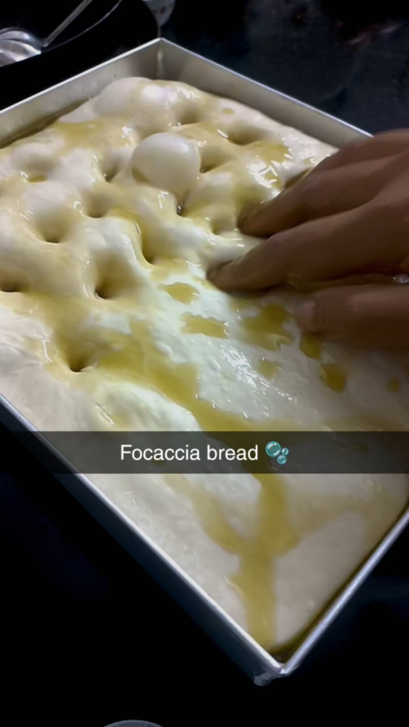 Focaccia 90% hydration