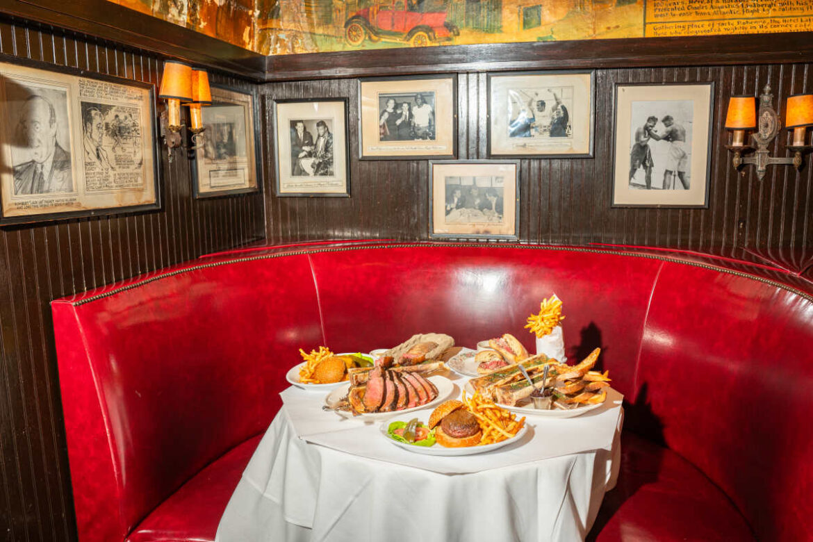 Minetta Tavern is more than its red booths and great burgers - Review - New York
