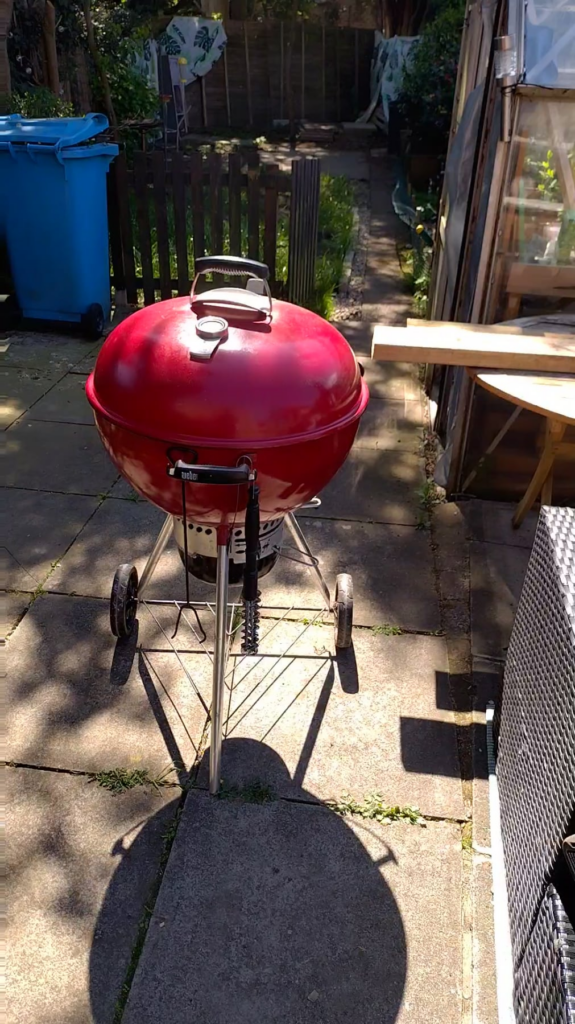 When it's not raining in Liverpool - Easter lunch on the Weber