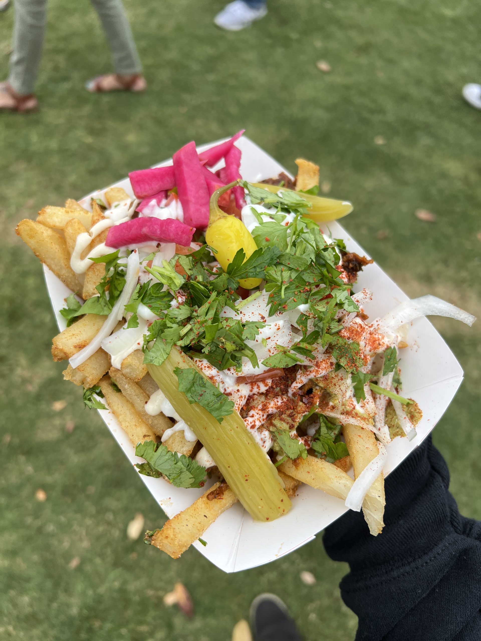 NOMÏÏS entree in tray