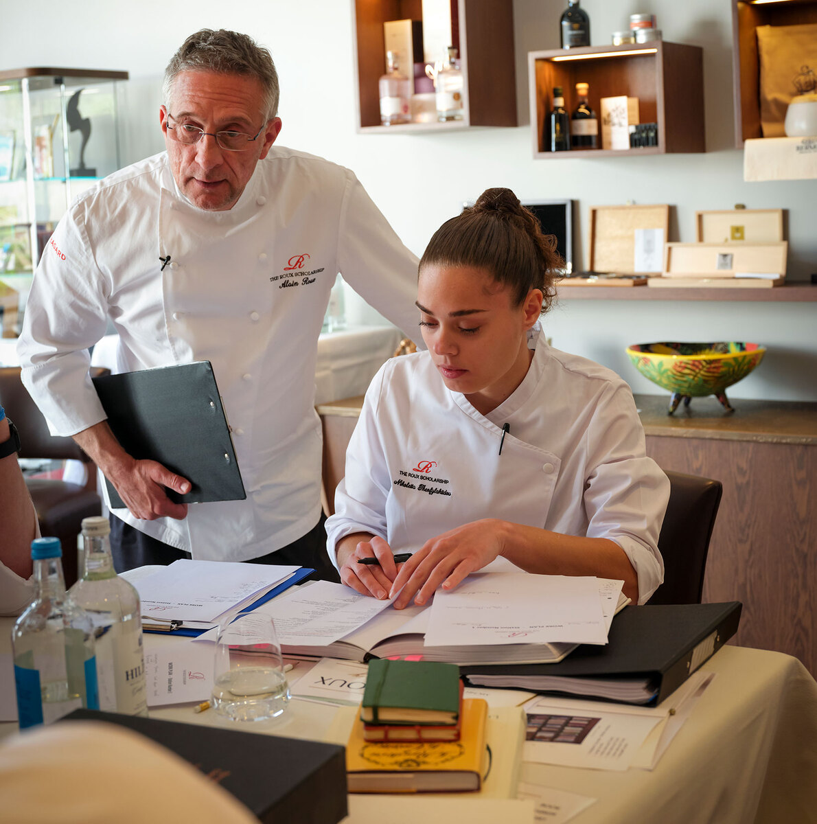 Nikoletta Theofylaktidou with Alain Roux during the briefing  Nikoletta Theofylaktidou with Alain Roux during the briefing