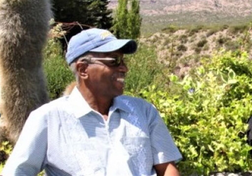 A former sportswriter for the Pittsburgh Courier has become a fan of wines from South Africa and Italy