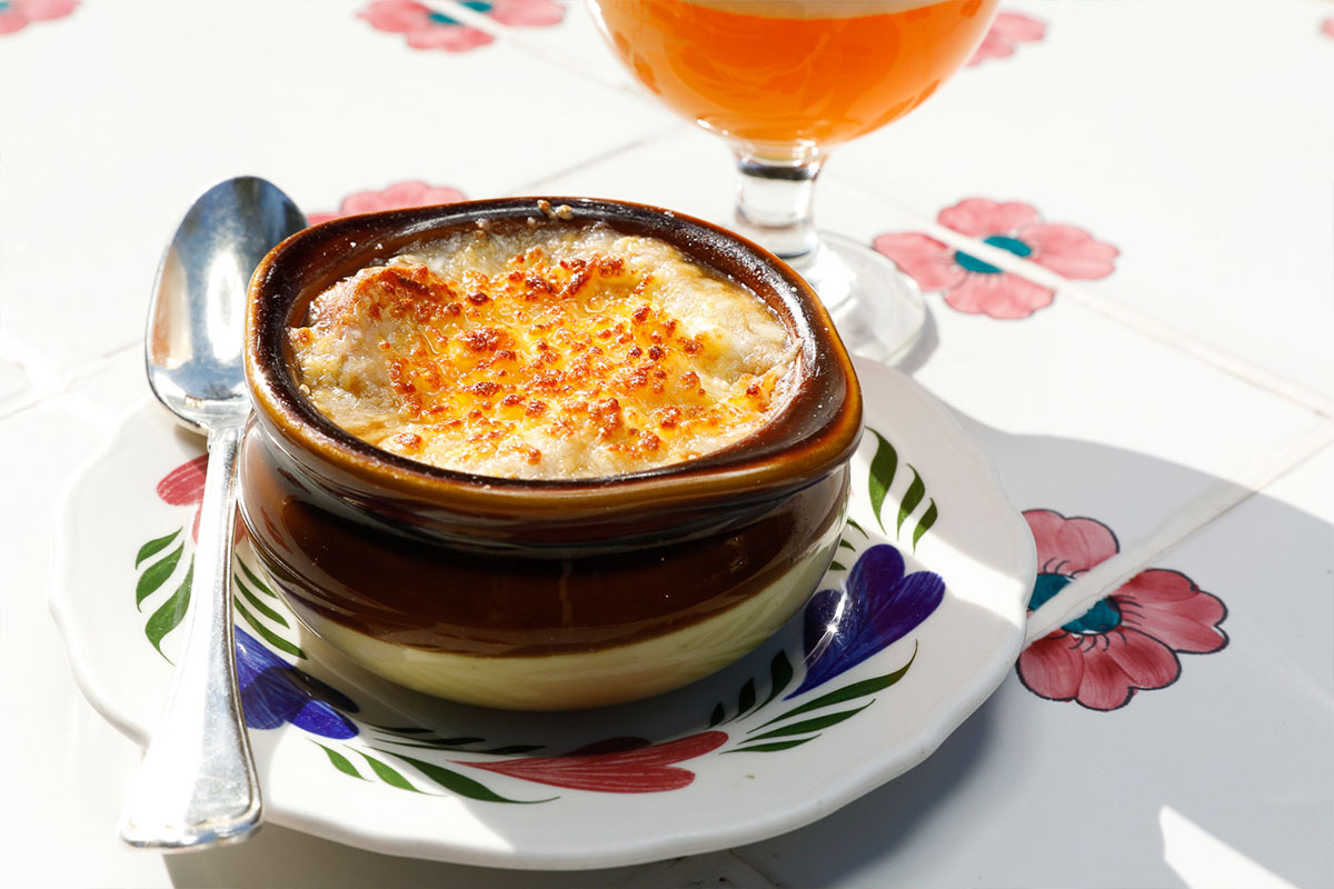 Soupe à l’Oignon Gratinée