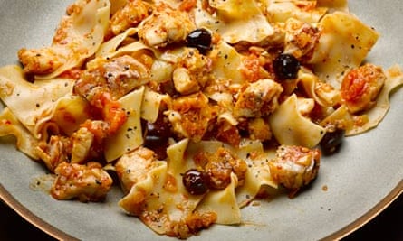 Straccetti with red mullet, harissa and black olives