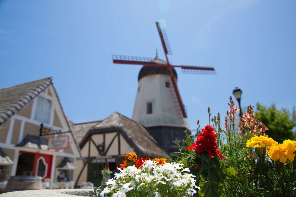 8 Small Towns in California That Look Like Europe