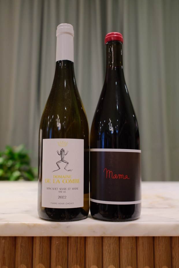 These French beauts are au naturel and at 