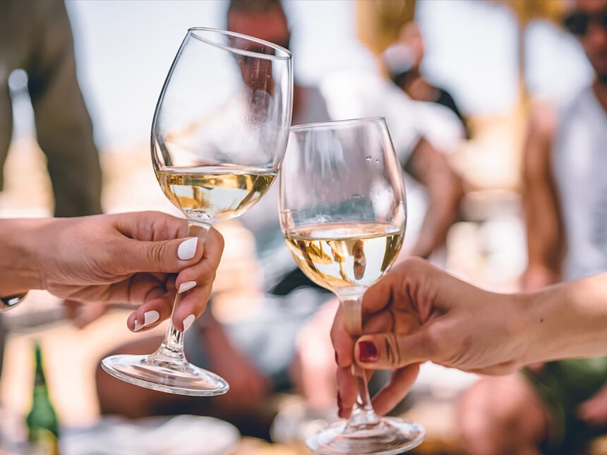 Bandra WineOut: a celebration of wine and culture Bandra WineOut: a celebration of wine and culture