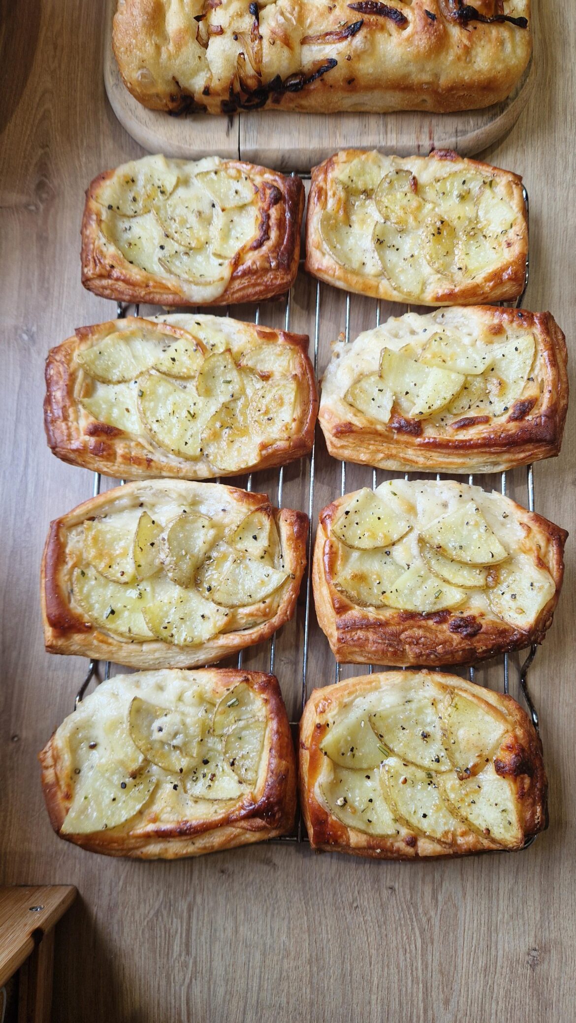 Cheesy potato Danish