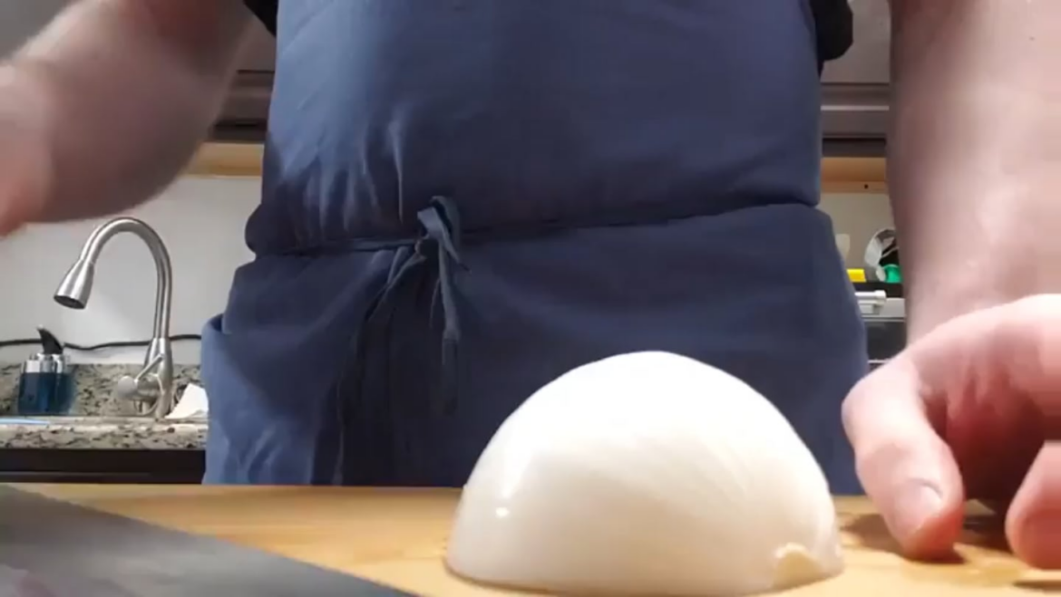 Respect to this guys skills and a crazy sharp knife