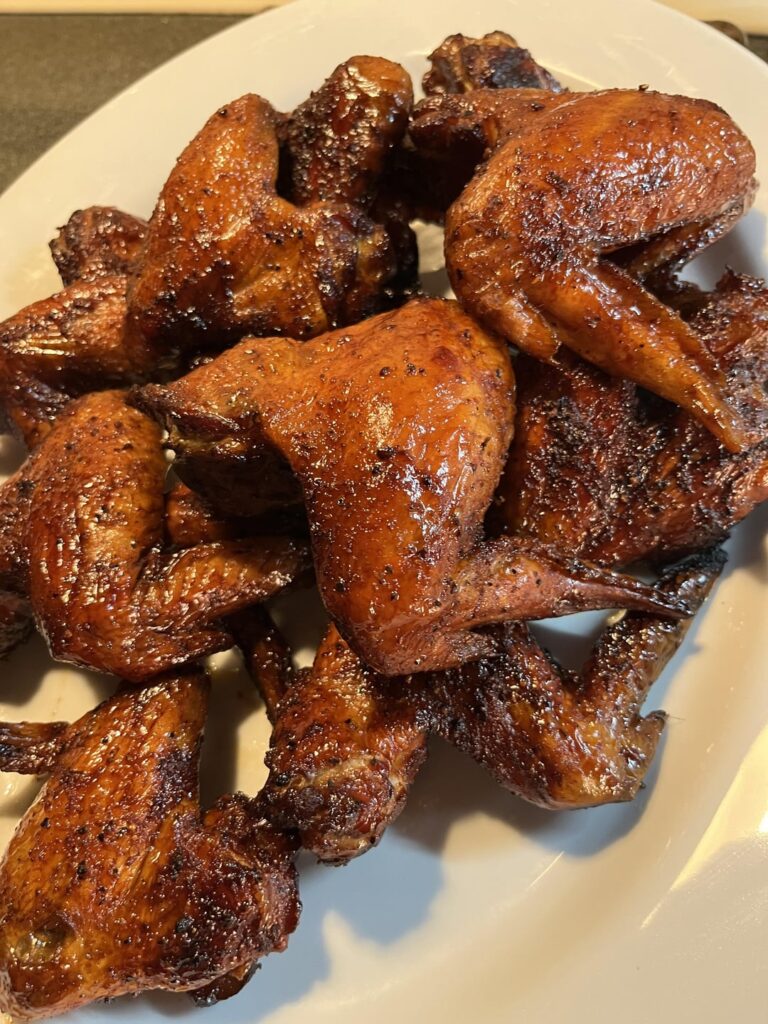 I smoked up some full wings in the GEIS. I was very happy with the result!
