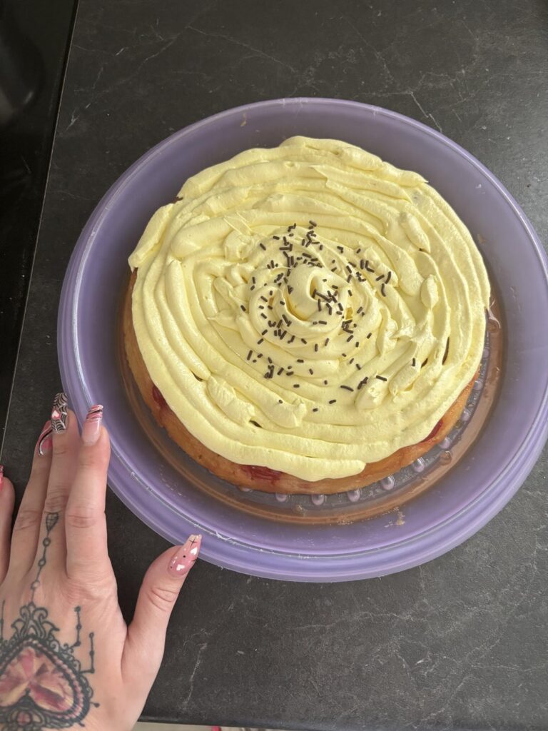 Ok I tried my first ever upside down pineapple cake.