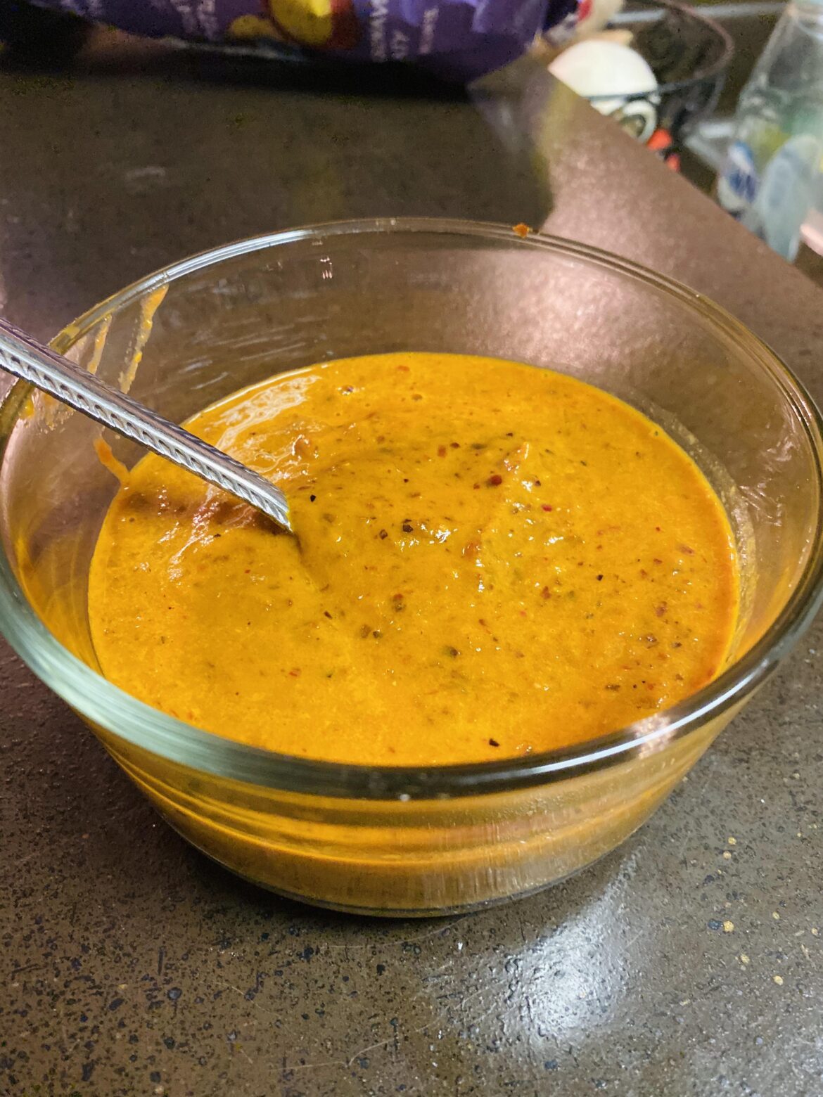 Ever wonder what that orange taco truck sauce in a squeeze bottle is? It’s usually heavily blended Chile Arbol Salsa. Recipe and more in comments;