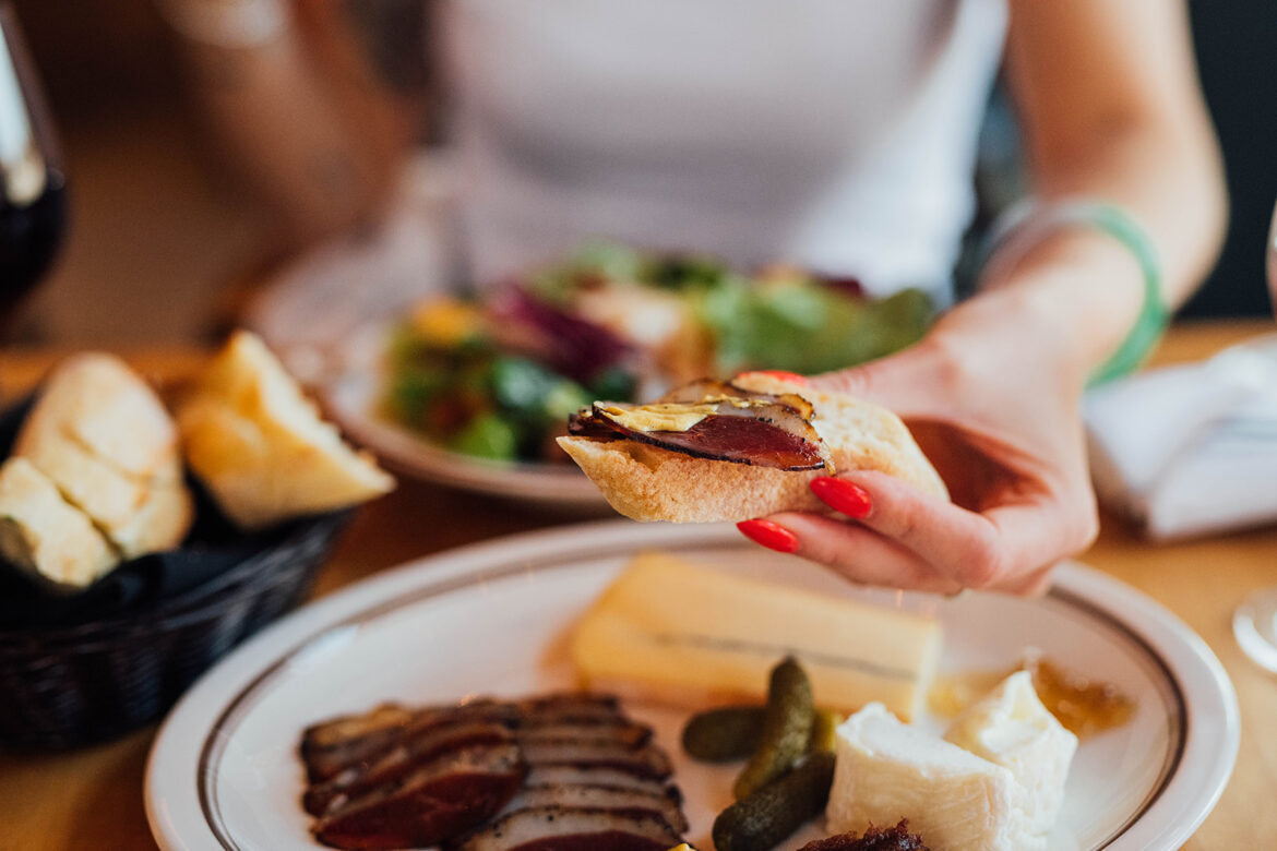 Bleu & Persillé – Le Bouchon: Cheese shop and Lyon-style bistro in the Shops Angus