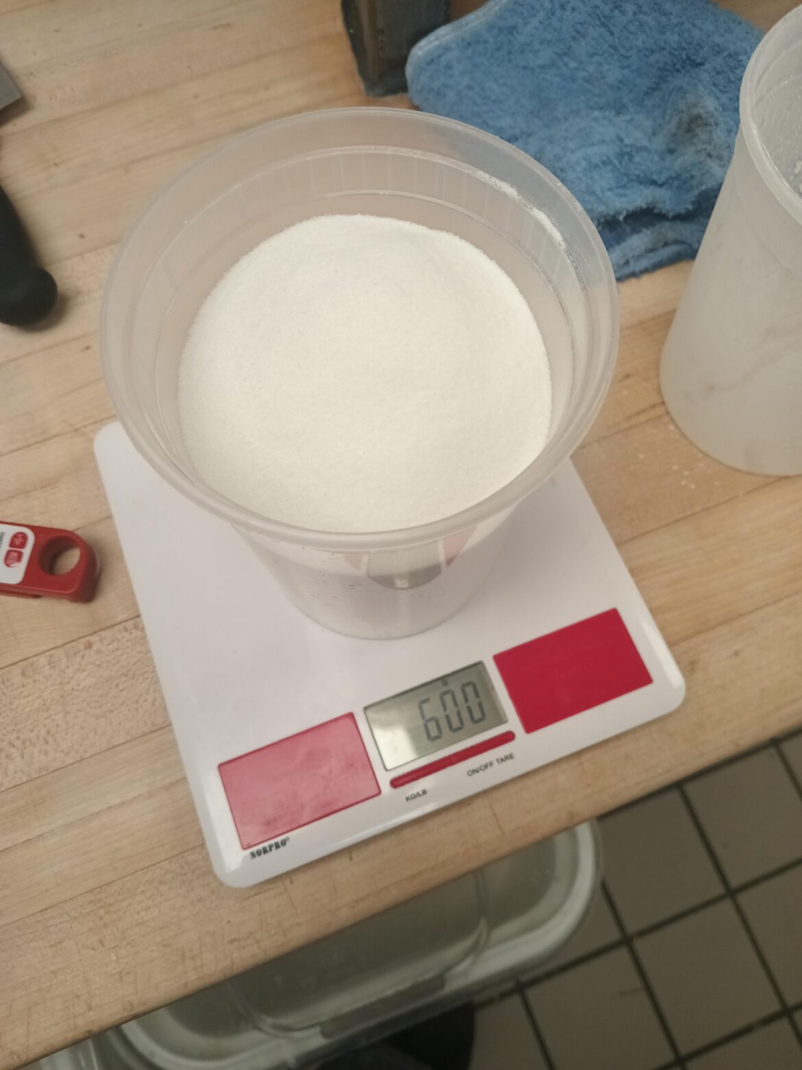 Eyeballed my sugar in front of chef. "That's about 600g". Chef: "You sure about that?"