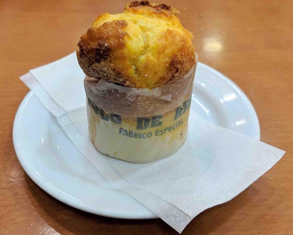 bolo de arroz cake