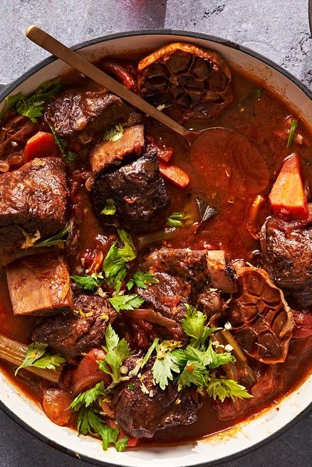 braised short ribs with 40 cloves of garlic